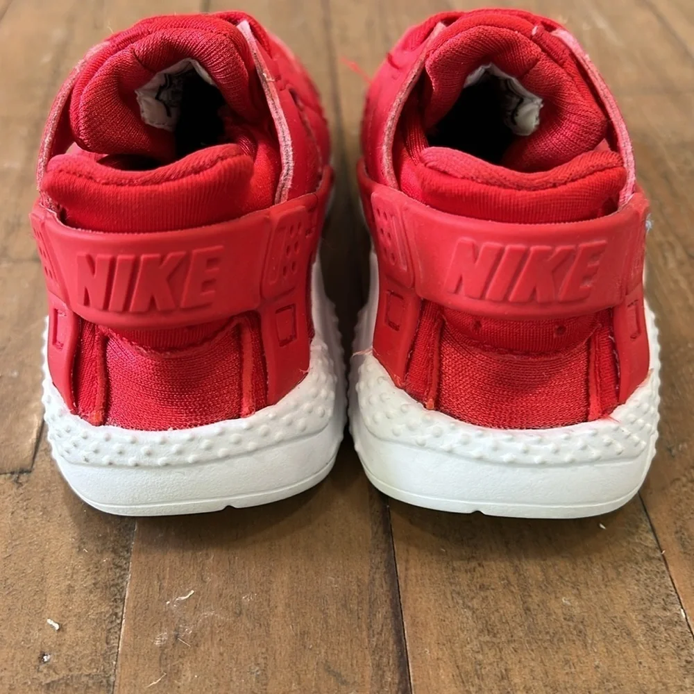 Nike Hurache kids red slip on sneakers